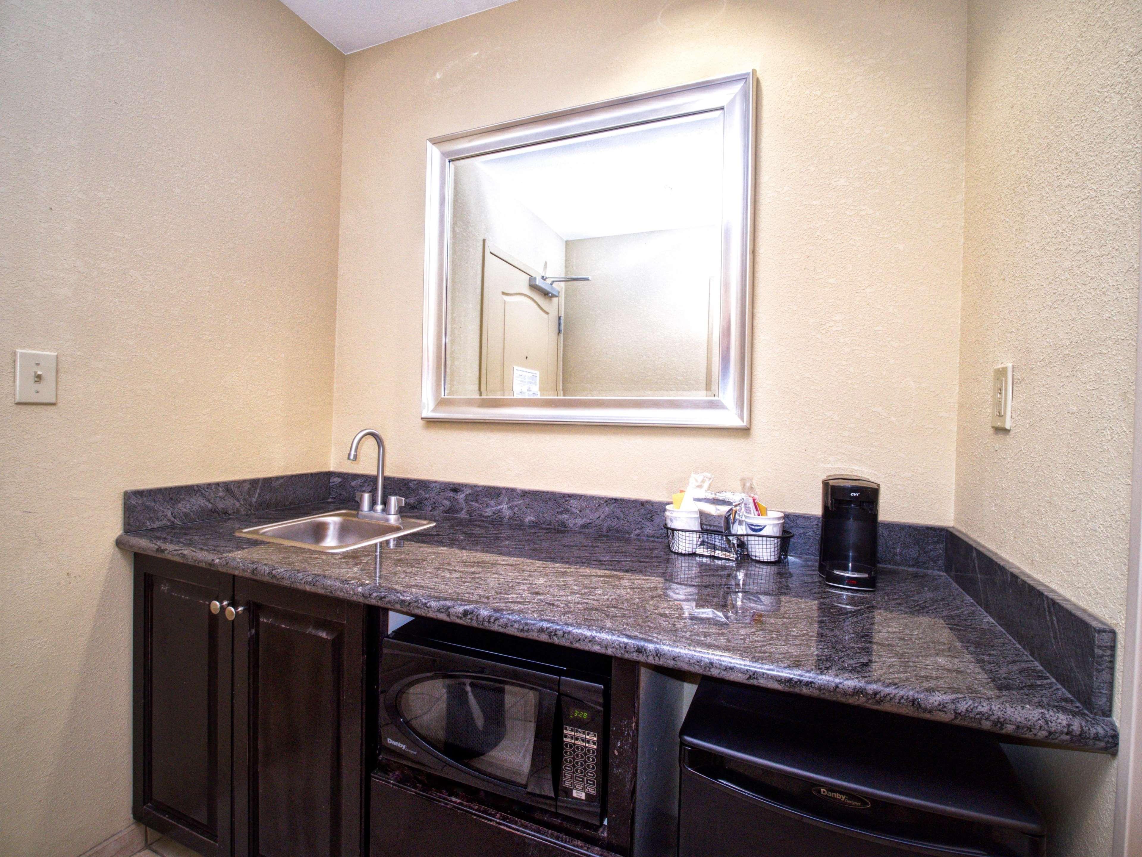 Hampton Inn & Suites Elk City Bagian luar foto
